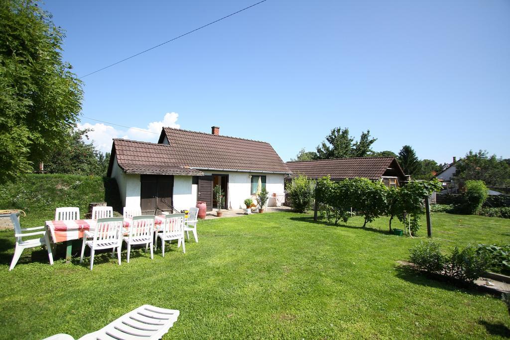 Regoczy Vendeghaz Zamardi Hotel Exterior photo